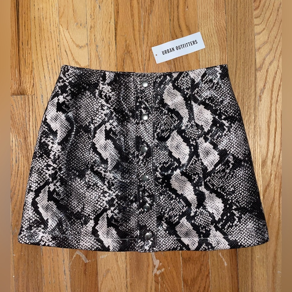 Snake print faux leather skirt